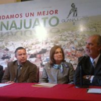 De derecha a izquierda: Javier de la Fuente, Alicia Ziccardi, Edgar Castro Cerrillo, Gabriel Santoscoy y Ramón González.