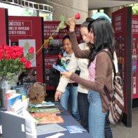 Exhibió el PUEC “Estudios sobre la Ciudad de México” en la Fiesta del Libro y la Rosa 2016 