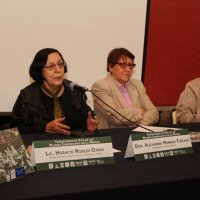 De izquierda a derecha: Horacio Robles, SEDECO GDF; Alejandra Moreno Toscano, Autoridad del Centro Histórico GDF; Teresa Incháustegui, Instituto de las Mujeres GDF y Alicia Ziccardi, PUEC UNAM.