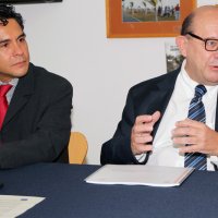 De izquierda a derecha: Eugene Zapata, Coordinador del proyecto AL-LAs y Josep Roig, Secretario General de CGLU.