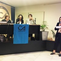 Conferencia “Vivienda y Ciudad. Las nuevas políticas urbanas y el Derecho a la Ciudad” de la Dra. Alicia Ziccardi en el Colegio de Arquitectos de la Universidad Nacional de Córdoba, Argentina el 12 de abril de 2017.