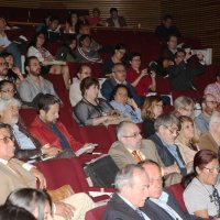 Asistentes al congreso en el  en el Teatro Carlos Lazo, FA UNAM.