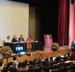 Conferencia Comunicación y Poder - Dr. Manuel Castells